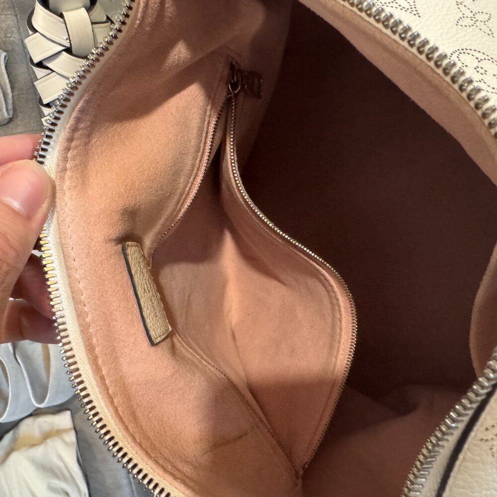 Louis Vuitton Beaubourg Hobo Mm - Picture 11 of 12